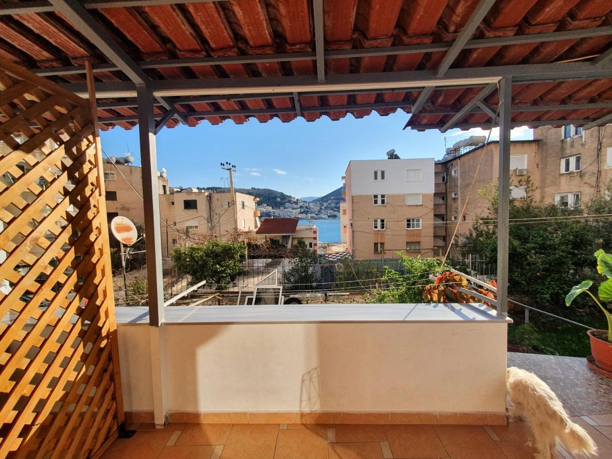 Loi Apartment Sarande Exterior photo